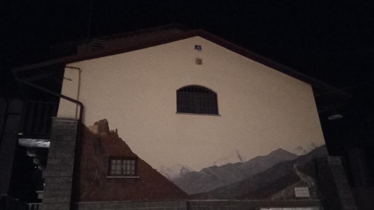 Casa Del Rustico, Indipendente Vista Sacra Con Dipinto Vila Caprie Exterior foto