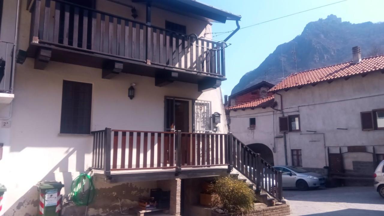 Casa Del Rustico, Indipendente Vista Sacra Con Dipinto Vila Caprie Exterior foto